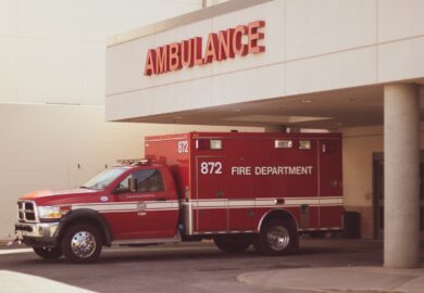 Chicago, IL - Crash at W 79th St & S Wolcott Ave Leaves One Injured