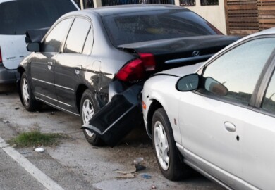 4 Injured in Car Crash at Division St & Larabee St