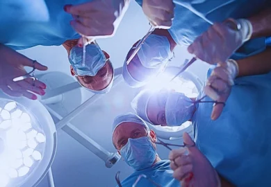 a group of surgeons in an operating room performing a surgical procedure. More Than One Doctor Can Be Liable