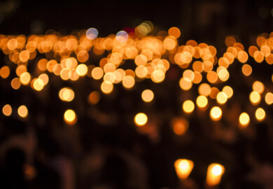 1 Killed in Three-Vehicle Crash on Eisenhower Expy